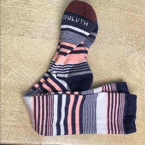 DULUTH TRADING Women’s Stay Put Compression Socks